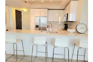 999 SW 1st Ave 1914, Miami, FL 33130 - MLS#F10537465