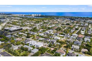 1001 NE 2nd Ter, Boca Raton, FL 33432 - MLS#F10537485