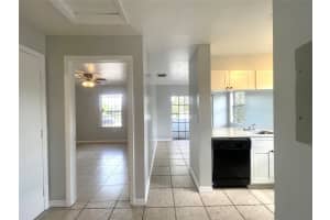 200 SW 11th Ave 5, Fort Lauderdale, FL 33312 - MLS#F10537490