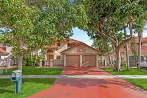 MLS# F10537499, Deerfield Beach, Florida 33442