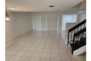 5609 NW 18th St, Fort Lauderdale, FL 33313 - MLS#F10537522