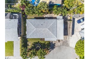 2617 NE 9th Ter, Wilton Manors, FL 33334 - MLS#F10537536