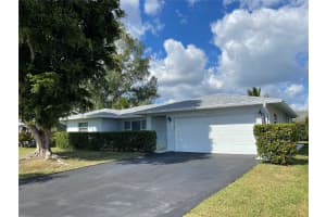 10015 NW 83rd St, Tamarac, FL 33321 - MLS#F10537542