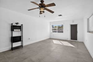 642 11th Street, Hallandale Beach, FL 33009 - MLS#F10537600