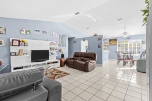 844 SW Jaslo Ave, Port Saint Lucie, FL 34953 - MLS#F10537623