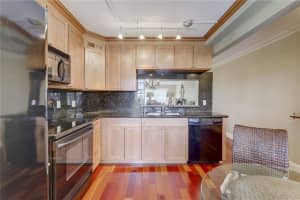 2002 Granada Dr B3, Coconut Creek, FL 33066 - MLS#F10537630