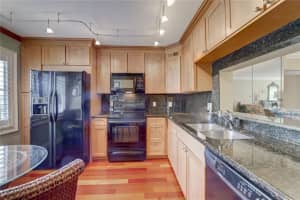 2002 Granada Dr B3, Coconut Creek, FL 33066 - MLS#F10537630