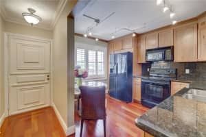 2002 Granada Dr B3, Coconut Creek, FL 33066 - MLS#F10537630