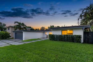 2117 NE 29th St, Fort Lauderdale, FL 33306 - MLS#F10537631