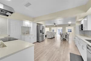 5940 NW 41st Terrace, North Lauderdale, FL 33319 - MLS#F10537643