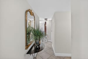 1160 N Federal Hwy 716, Fort Lauderdale, FL 33304 - MLS#F10537649