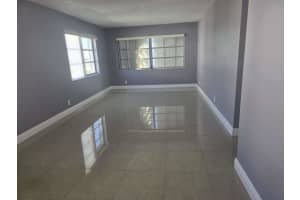 1320 NW 43rd Ter, Lauderhill, FL 33313 - MLS#F10537669