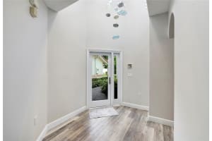 576 W Palm Aire Drive 576, Pompano Beach, FL 33069 - MLS#F10537682