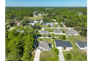 941 Le Baron Street, Palm Bay, FL 32908 - MLS#F10537690