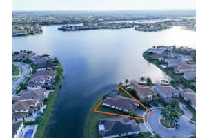 9750 Lakeview Lane, Parkland, FL 33076 - MLS#F10537693