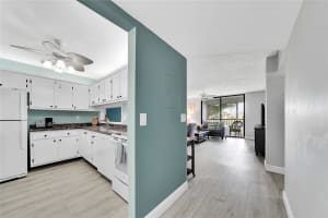 5250 Las Verdes Circle, Delray Beach, FL 33484 - MLS#F10537730