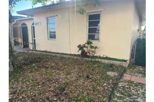 5507 SW 24th Ave, Fort Lauderdale, FL 33312 - MLS#F10537731