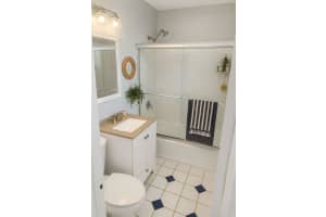 2621 NE 1ST ST 10, Pompano Beach, FL 33062 - MLS#F10537742