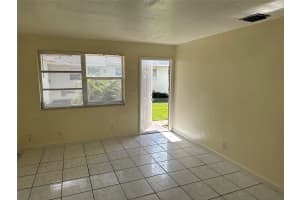 380 SW 27th Ter, Fort Lauderdale, FL 33312 - MLS#F10537760