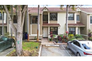 246 City View Dr 246, Fort Lauderdale, FL 33311 - MLS#F10537763