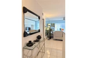 5171 W Oakland Park Blvd 312, Lauderdale Lakes, FL 33313 - MLS#F10537766