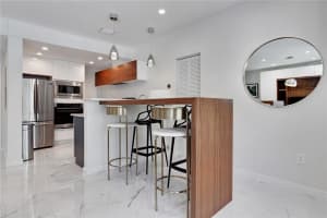 1460 Ocean Drive, Miami Beach, FL 33139 - MLS#F10537774