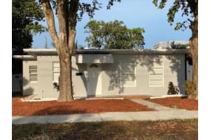 224 NE 18th Ave, Pompano Beach, FL 33060 - MLS#F10537778