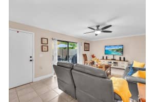 2947 SW 22nd Cir 28D, Delray Beach, FL 33445 - MLS#F10537781