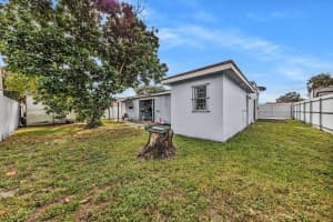 9311 Broad Manor Rd, Miami, FL 33147 - MLS#F10537828