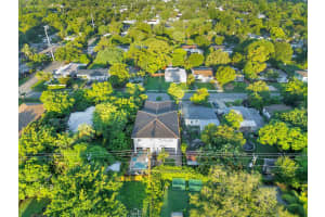 113 NW 11th, Fort Lauderdale, FL 33311 - MLS#F10537841