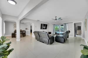 9611 3rd Street, Pembroke Pines, FL 33024 - MLS#F10537878