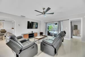 9611 3rd Street, Pembroke Pines, FL 33024 - MLS#F10537878