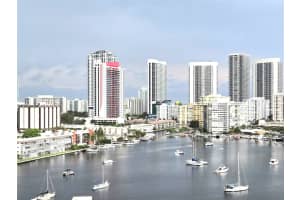 437 Golden Isles Dr 15G, Hallandale Beach, FL 33009 - MLS#F10537879