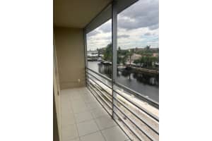 2801 NE 51st St 15, Fort Lauderdale, FL 33308 - MLS#F10537905