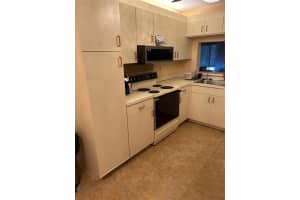 7214 S Devon Drive 211, Tamarac, FL 33321 - MLS#F10537959