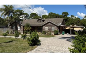 354 Baysinger Avenue, Fort Pierce, FL 34982 - MLS#F10537984