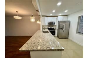 2821 Somerset Dr 216, Lauderdale Lakes, FL 33311 - MLS#F10538000