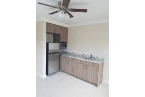 1223 NE 18th Ave 1, Fort Lauderdale, FL 33304 - MLS#F10538028