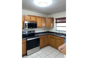 2277 Nova Village Drive, Davie, FL 33317 - MLS#F10538034