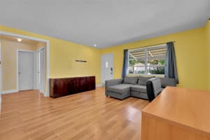 2704 NW 48th St, Fort Lauderdale, FL 33309 - MLS#F10538035