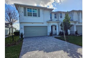 19672 Whispering Creek Rd, Loxahatchee