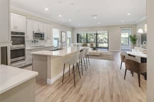 8805 NW 37th Dr, Coral Springs, FL 33065 - MLS#F10538039