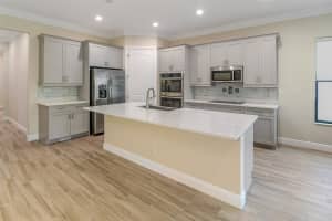 8805 NW 37th Dr, Coral Springs, FL 33065 - MLS#F10538039