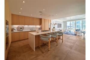 2241 SE 17 704, Fort Lauderdale, FL 33316 - MLS#F10538063