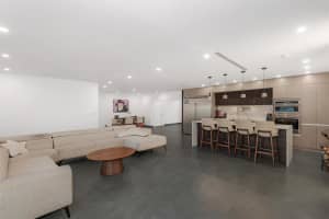 5300 Garfield St Hollywood, FL 33021 - Off Market