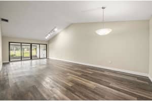 370 Fairway Circle 13, Weston, FL 33326 - MLS#F10538097