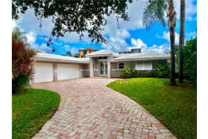 720 NE 28th Ave, Pompano Beach, FL 33062 - MLS#F10538098