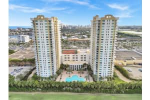 1755 Hallandale Beach Boulevard, Hallandale Beach, FL 33009 - MLS#F10538106