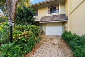 5640 Santiago Cir 5640 Boca Raton, FL 33433 - Off Market