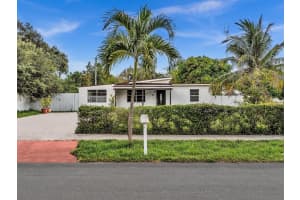 41 Miami Gardens Road, West Park, FL 33023 - MLS#F10538128